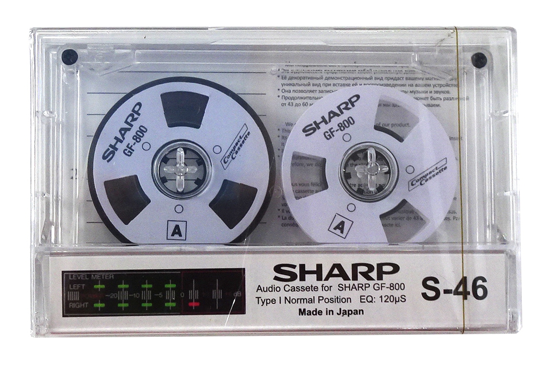 Аудиокассета c белыми боббинками &quot;SHARP GF-800&quot;